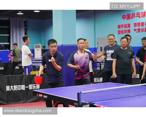 乒乓球的魅力与团队精神揭秘:走进北京乒乓球队的协作之道 乒乓球的魅力与团队精神揭秘:走进北京乒乓球队的协作之道