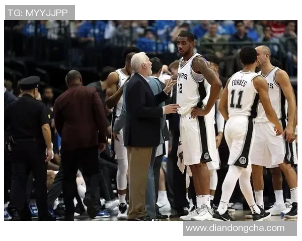 朗斯与布洛涅激战正酣比分悬念不断引发球迷热议